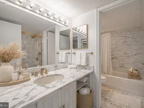 1101 S Arlington Ridge Road 704, Arlington VA 22202