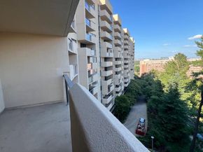1101 S Arlington Ridge Road 704, Arlington VA 22202