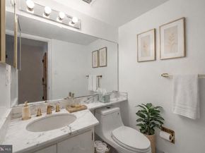 1101 S Arlington Ridge Road 704, Arlington VA 22202