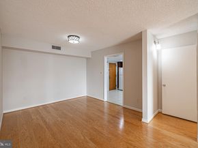1101 S Arlington Ridge Road 704, Arlington VA 22202