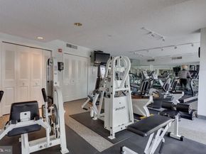 1101 S Arlington Ridge Road 704, Arlington VA 22202