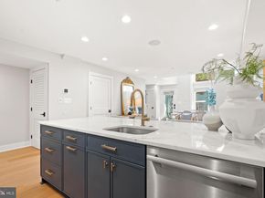 910 9TH Street NE 1, Washington DC 20002