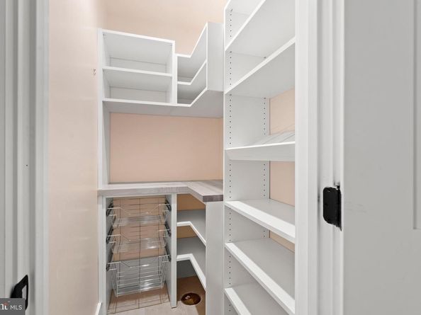 910 9TH Street NE 1, Washington DC 20002