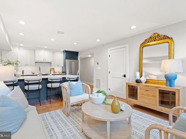 910 9TH Street NE 1, Washington DC 20002