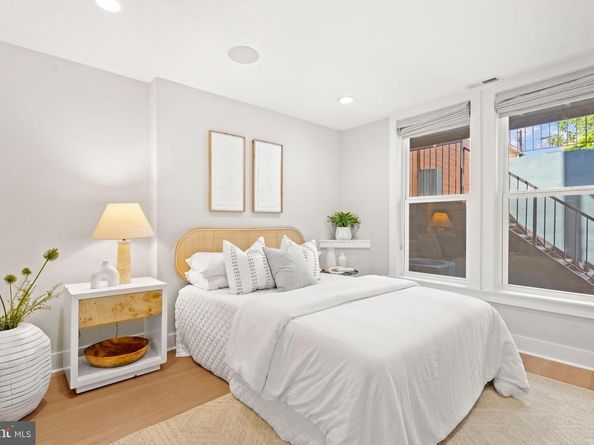 910 9TH Street NE 1, Washington DC 20002