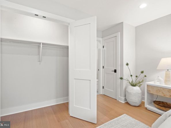 910 9TH Street NE 1, Washington DC 20002