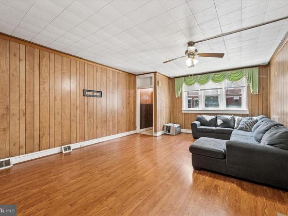 519 Dickinson Street, Philadelphia PA 19147
