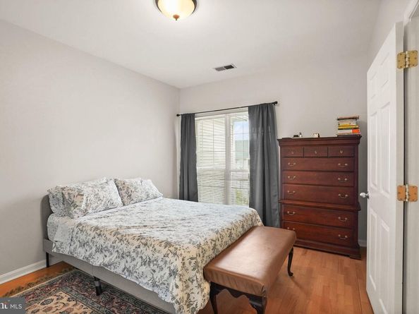 4854 Eisenhower Avenue 445, Alexandria VA 22304