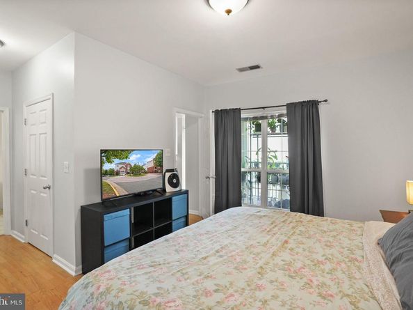 4854 Eisenhower Avenue 445, Alexandria VA 22304