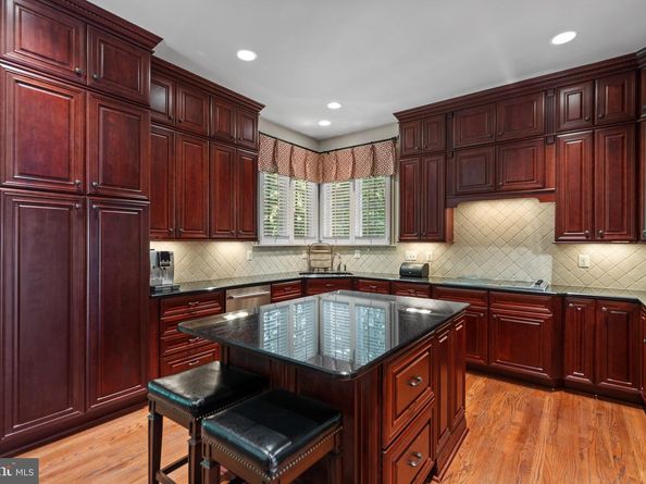 6726 Darrells Grant Place, Falls Church VA 22043