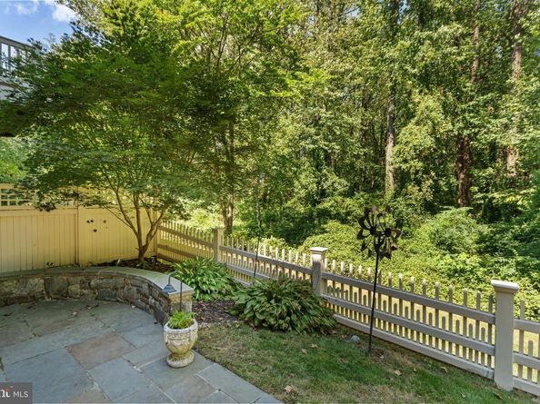6726 Darrells Grant Place, Falls Church VA 22043