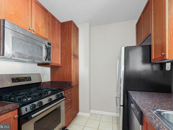 851 N Glebe Road 707, Arlington VA 22203