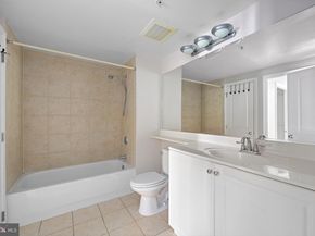 851 N Glebe Road 707, Arlington VA 22203