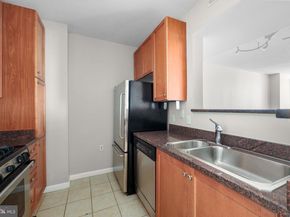 851 N Glebe Road 707, Arlington VA 22203