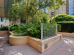 851 N Glebe Road 707, Arlington VA 22203