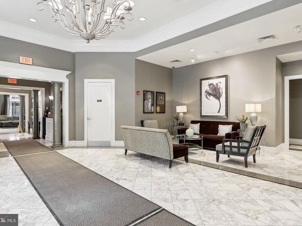 851 N Glebe Road 707, Arlington VA 22203