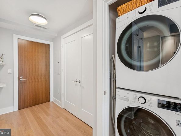 4960 Fairmont Avenue 904, Bethesda MD 20814