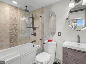 1901 John F Kennedy Boulevard 2806, Philadelphia PA 19103