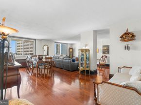 1901 John F Kennedy Boulevard 2806, Philadelphia PA 19103