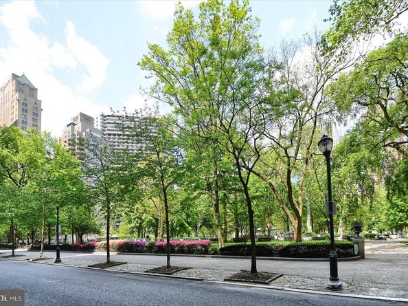 1810 Rittenhouse Square 1106, Philadelphia PA 19103