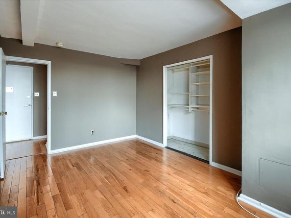 1810 Rittenhouse Square 1106, Philadelphia PA 19103