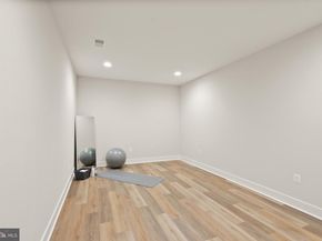 502 Kibler Circle SW, Vienna VA 22180