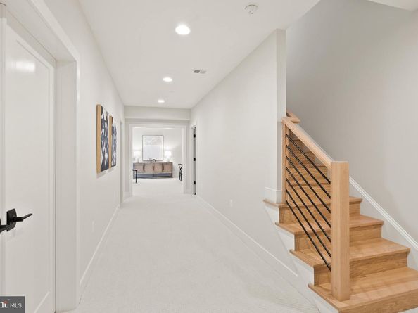 502 Kibler Circle SW, Vienna VA 22180
