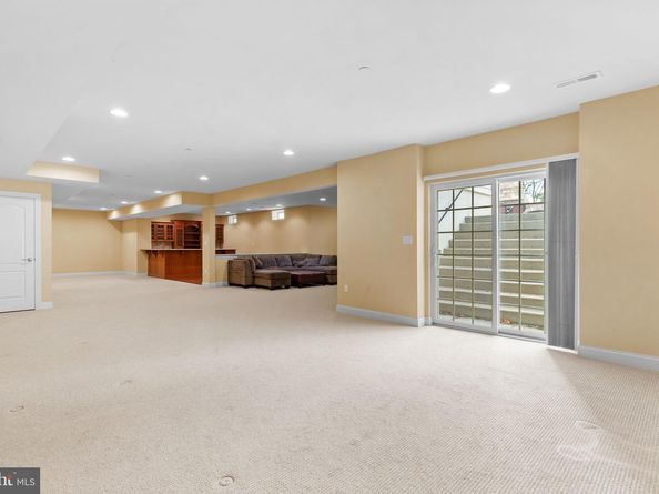 309 Matthews Lane, Newtown PA 18940