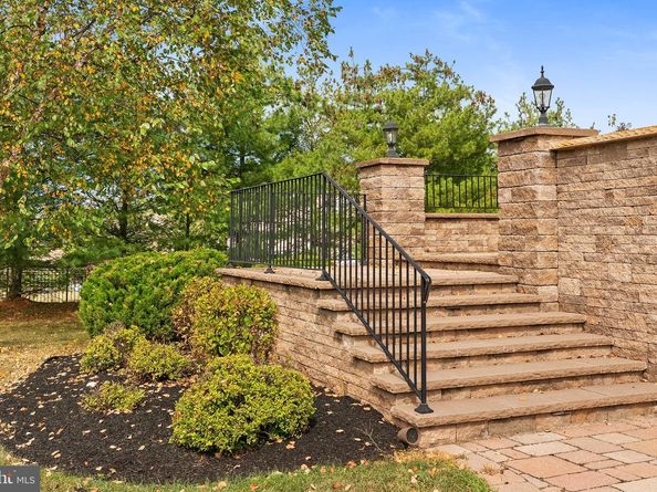 309 Matthews Lane, Newtown PA 18940