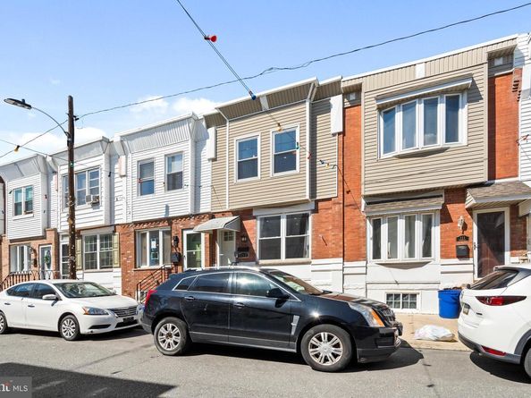 113 Roseberry Street, Philadelphia PA 19148