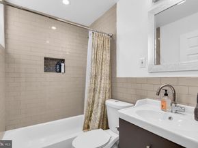 113 Roseberry Street, Philadelphia PA 19148