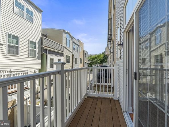 1011 S Dorrance Street, Philadelphia PA 19146