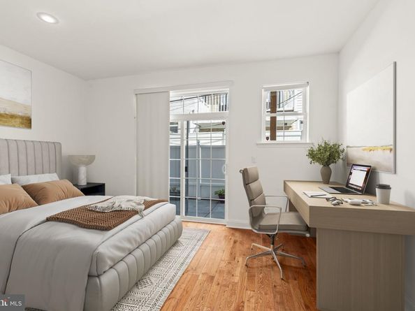 1011 S Dorrance Street, Philadelphia PA 19146