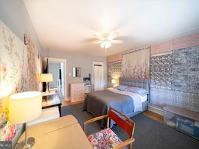3310 Saint Vincent Street, Philadelphia PA 19149