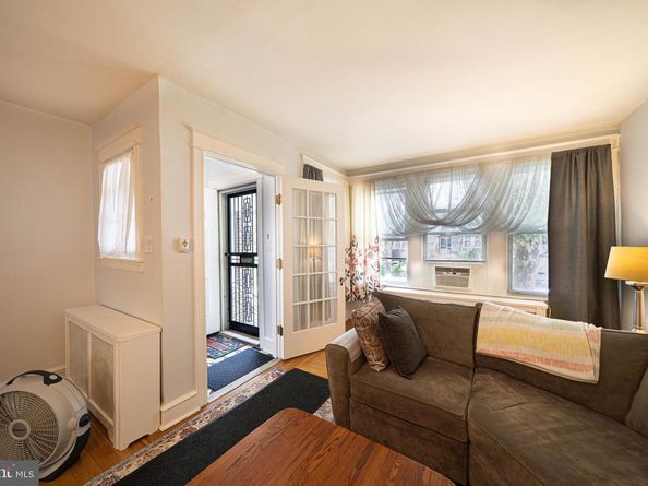 3310 Saint Vincent Street, Philadelphia PA 19149