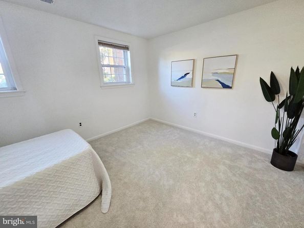 7039 Leestone Street, Springfield VA 22151