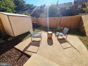 7039 Leestone Street, Springfield VA 22151