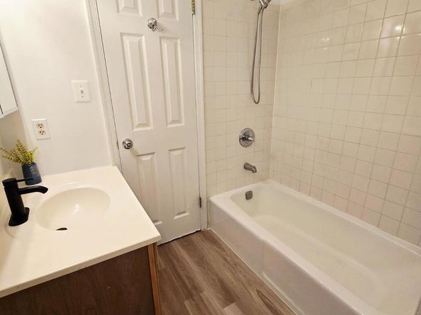 7039 Leestone Street, Springfield VA 22151