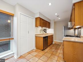 2201 N Arch Street 114, Philadelphia PA 19103