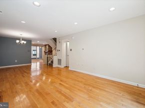 2201 N Arch Street 114, Philadelphia PA 19103