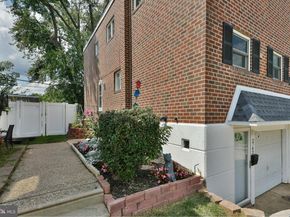 2742 Welsh Road, Philadelphia PA 19152