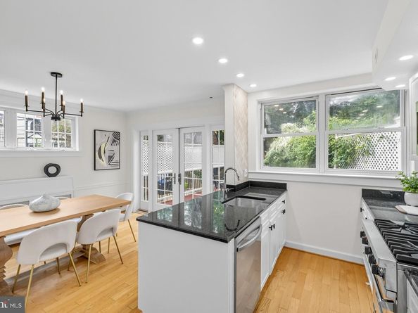 1628 44TH Street NW, Washington DC 20007