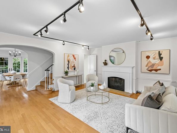 1628 44TH Street NW, Washington DC 20007