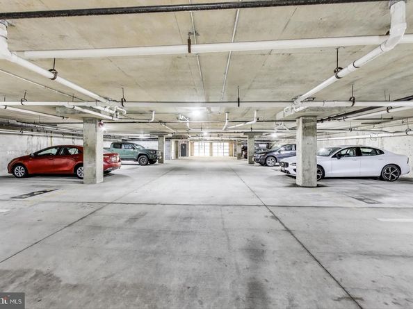 1571 Spring Gate Drive 6208, Mclean VA 22102