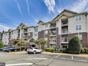 1571 Spring Gate Drive 6208, Mclean VA 22102