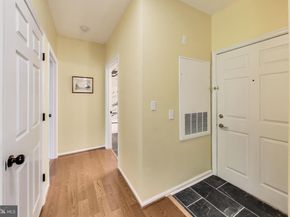 1571 Spring Gate Drive 6208, Mclean VA 22102