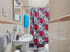 1946 Carter Road, Folcroft PA 19032