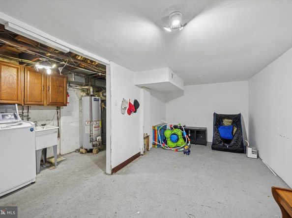 1946 Carter Road, Folcroft PA 19032
