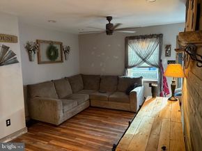 2710 S 7TH Street, Philadelphia PA 19148