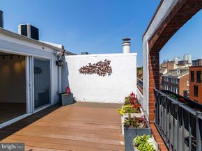 104 Lombard Street, Philadelphia PA 19147